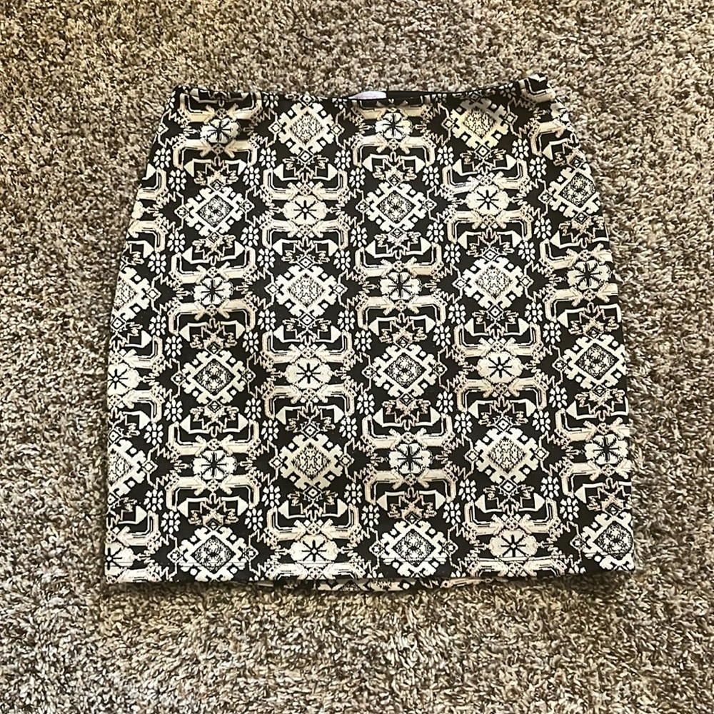 Xhilaration Skirt
